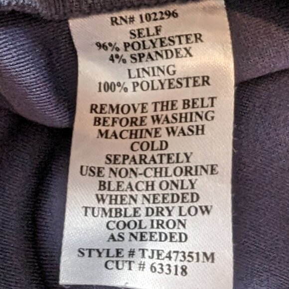 Midnight blue flattering=, fitted dress 14 - Picture 9 of 10